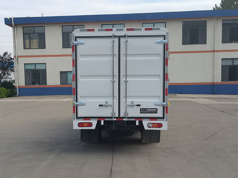 燕台牌YTQ5031CCYPHQ332仓栅式运输车公告图片