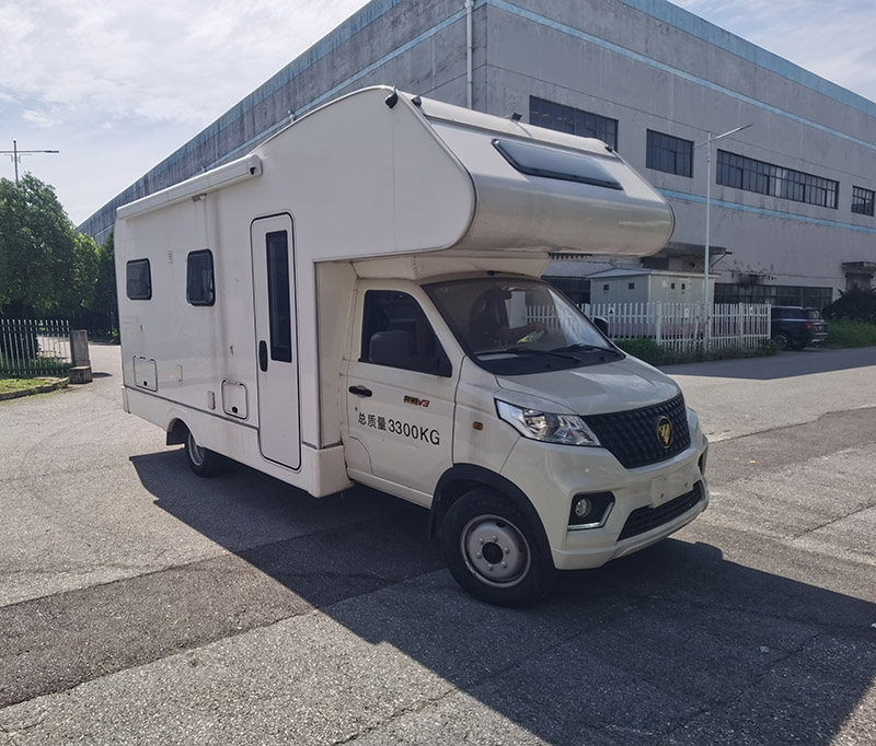 YCV5030XLJ 拳胜牌旅居车图片