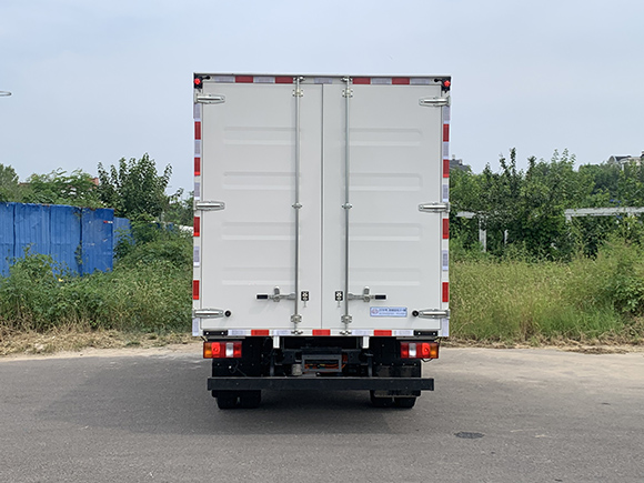 中燕牌BSZ5040XDYBEV純電動(dòng)電源車公告圖片