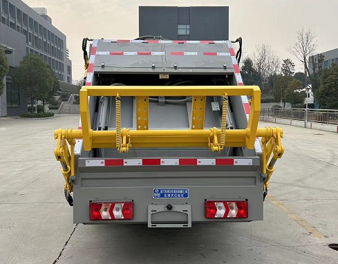 程力威牌CLW5042ZYS6ZS壓縮式垃圾車公告圖片