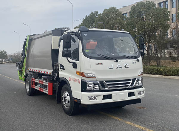 HKH5081ZYSHWL 鲲海牌压缩式垃圾车图片