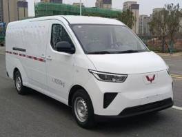 纯电动电源车