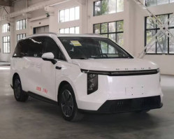 纯电动指挥车