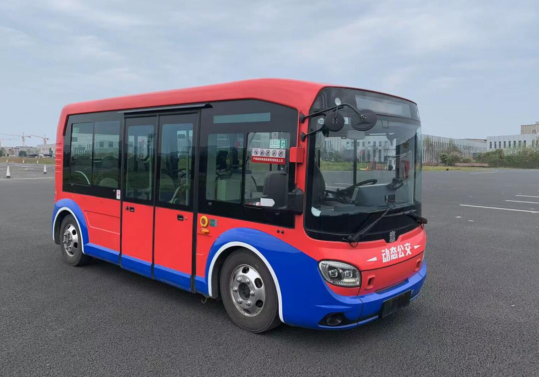 中国中车牌5.3米10-12座纯电动城市客车(TEG6530BEV03)