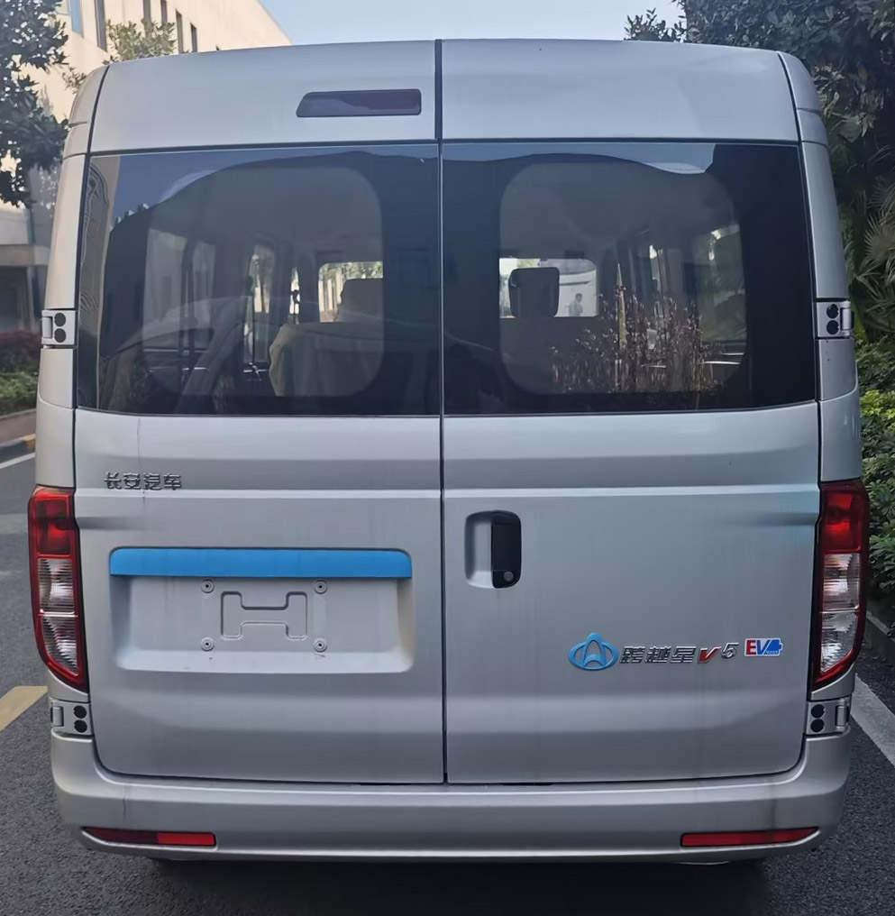 长安牌SC6450V5Q6B1BEV纯电动多用途乘用车公告图片