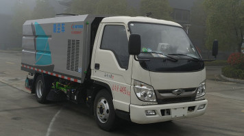 程力威牌CLW5040TXCASL吸尘车