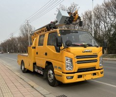 道路检测车