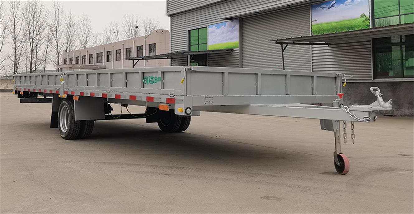 鑫泰源牌8米2.5吨1轴运输类中置轴挂车(XTY9038)