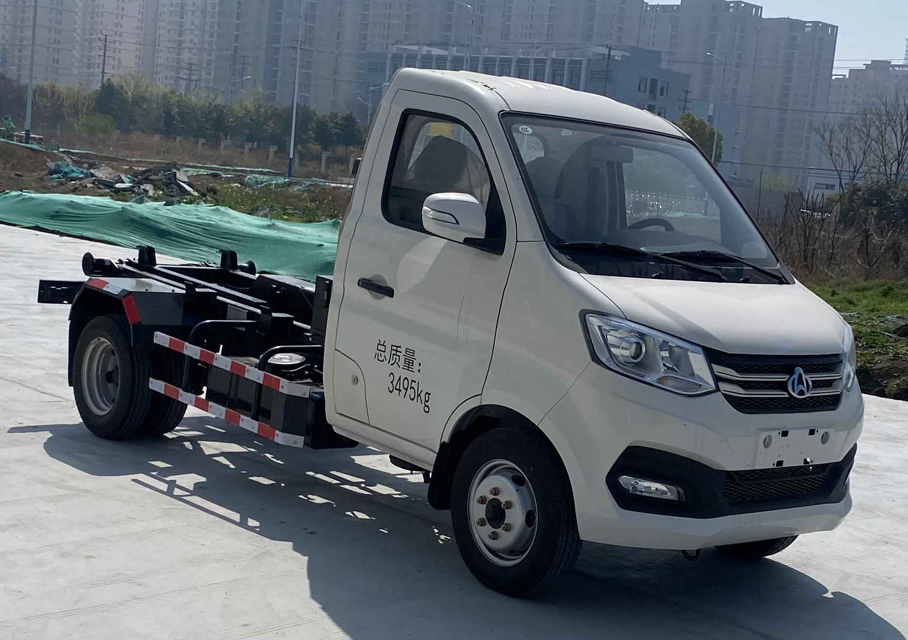 CQH5030ZXX6CC 传旗重科牌车厢可卸式垃圾车图片