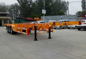 集装箱运输半挂车
