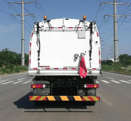福田牌BJ5184TSLE6-H1掃路車公告圖片