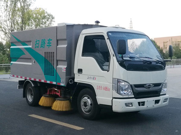 程力威牌CLW5040TSLB6扫路车