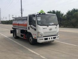 加油车