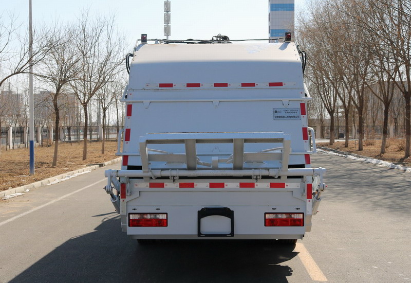 高漠牌GSK5120ZYSE6壓縮式垃圾車公告圖片