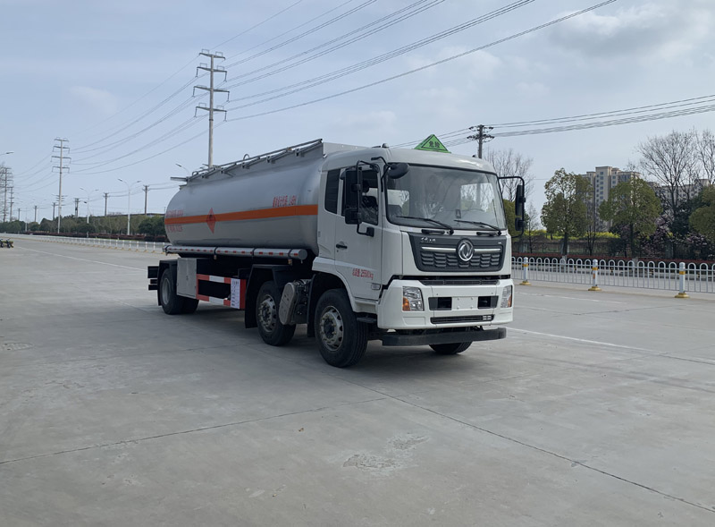 楚飞牌CLQ5261GRY6D易燃液体罐式运输车