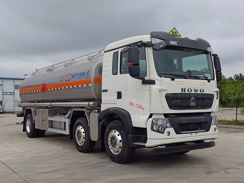 程力牌CL5261GYYLZ6鋁合金運(yùn)油車公告圖片