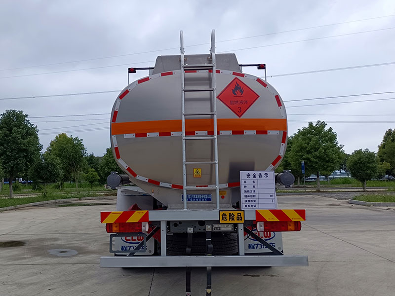 程力牌CL5261GYYLZ6鋁合金運(yùn)油車公告圖片