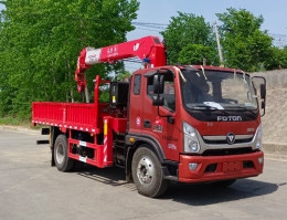 随车起重运输车