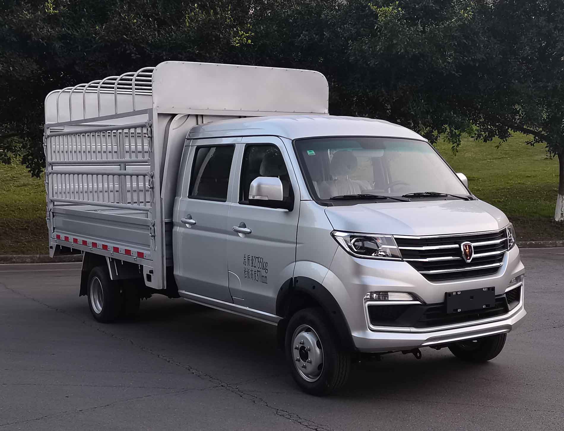 金杯牌JKC5034CCYS6LA倉(cāng)柵式運(yùn)輸車(chē)公告圖片