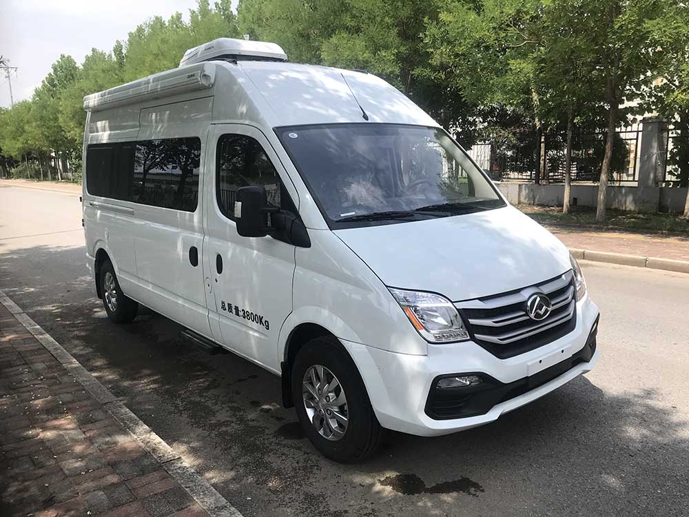 尚游惠牌ZJF5040XLJ旅居车