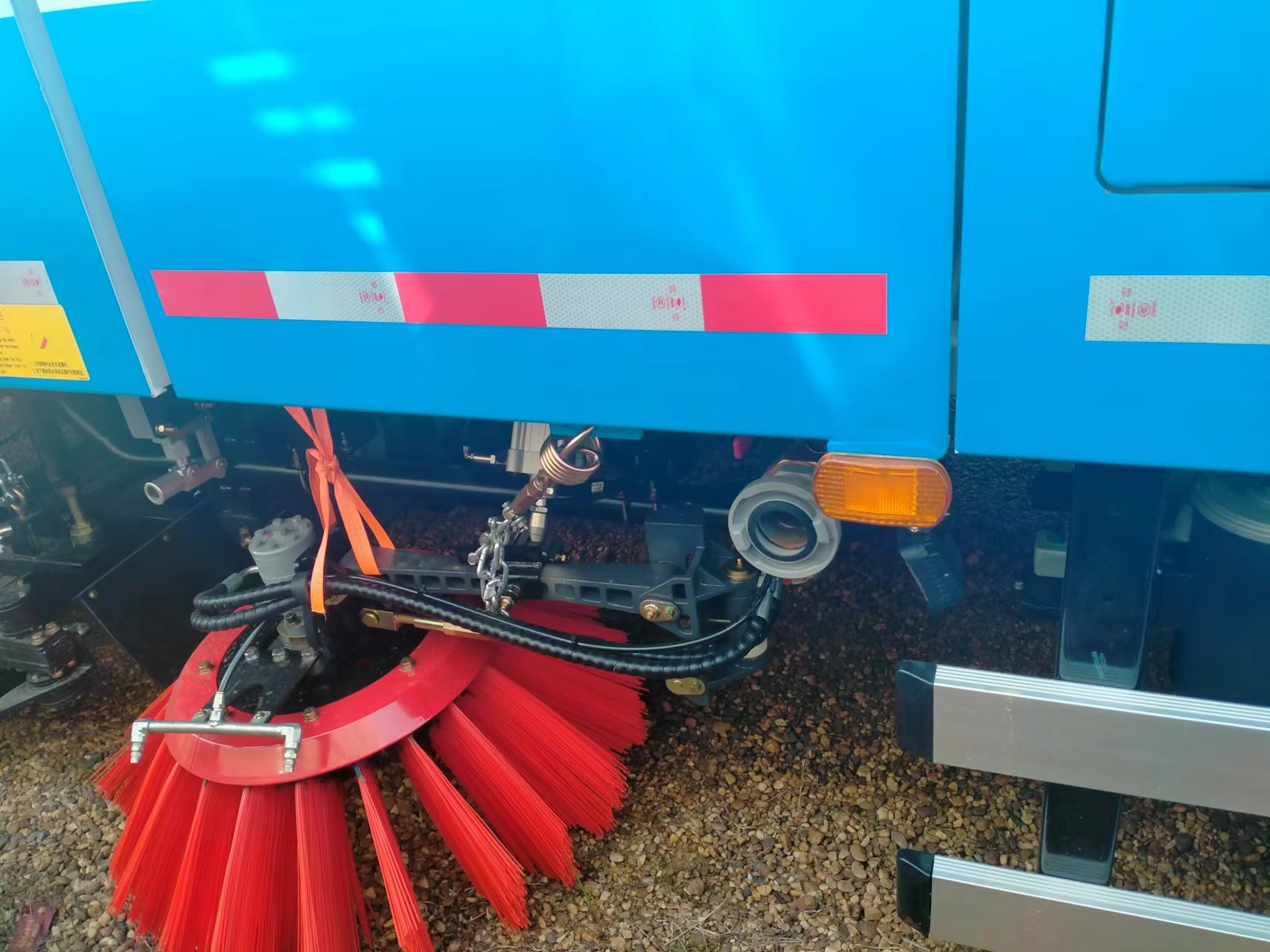 福田牌BJ5185TXSEV-H1純電動洗掃車公告圖片