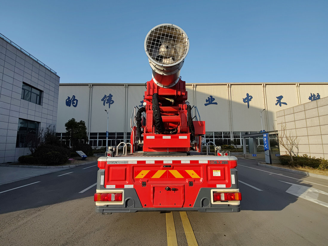 徐工牌XGF5250TGP50C垂直供排水搶險(xiǎn)車公告圖片