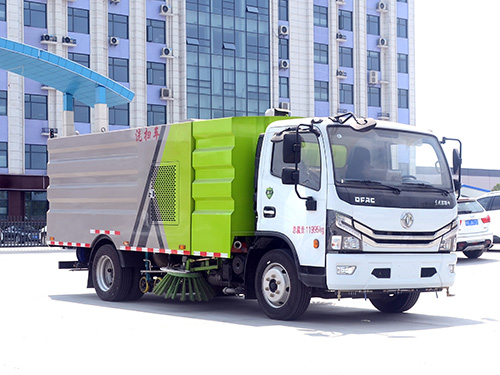 龙牧双星牌LMX5120TXSEQ6洗扫车