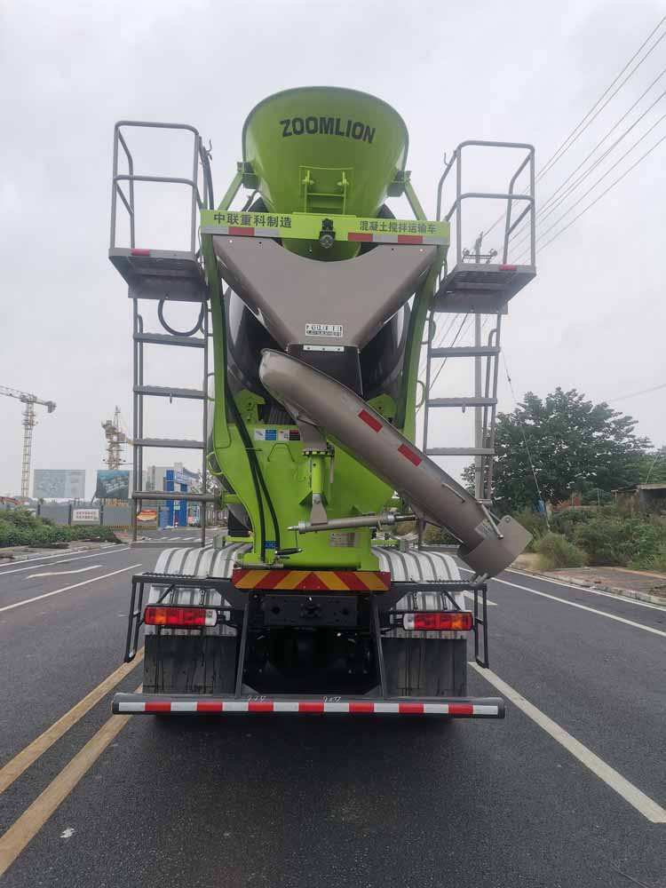 中聯(lián)牌ZLJ5311GJBJBEVH換電式純電動混凝土攪拌運(yùn)輸車公告圖片