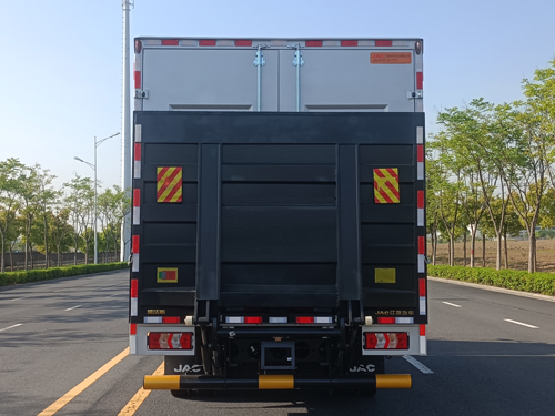 江淮牌HFC5118XXYP41K1D7S厢式运输车公告图片