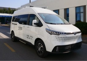 工程车