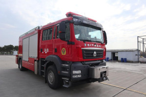 化学救援消防车