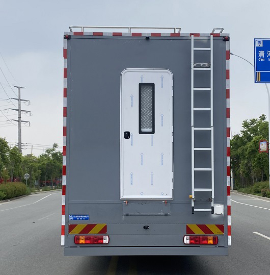 程力威牌CLW5180TSYADY宿營(yíng)車公告圖片