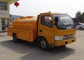 东风股份多利卡D6 HYS5041GQXE6清洗车