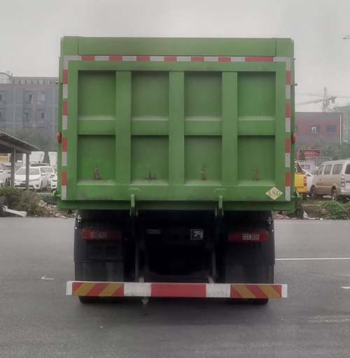 自卸式垃圾车图片