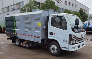 东风股份多利卡D6 HYS5070TXCE6吸尘车