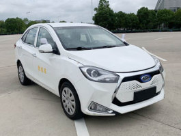 纯电动教练车