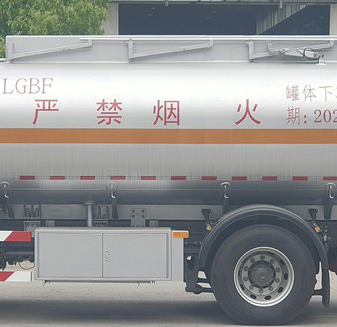 三力牌CGJ5180GJYF6Z飞机加油车公告图片