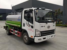 洒水车