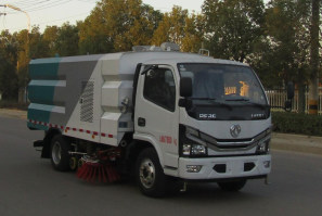 洗扫车