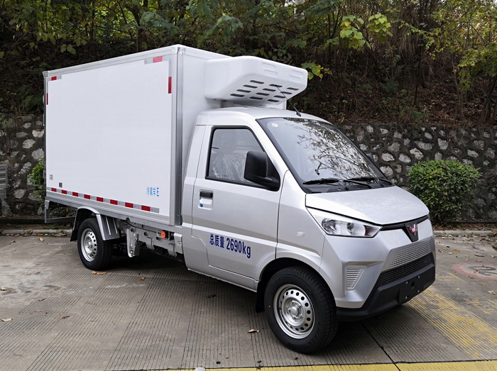 五菱牌GXA5032XLCEV纯电动冷藏车