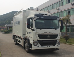通信车