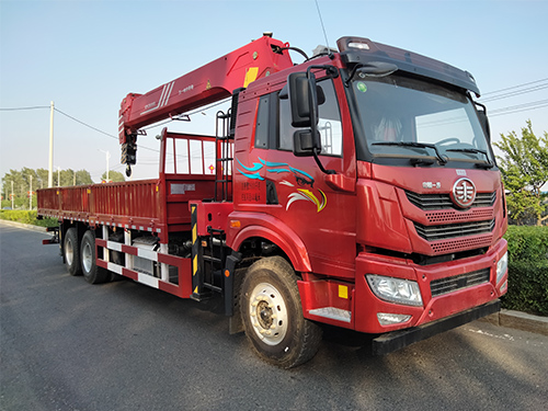 昱明威牌YMW5251JSQJ6隨車起重運(yùn)輸車公告圖片