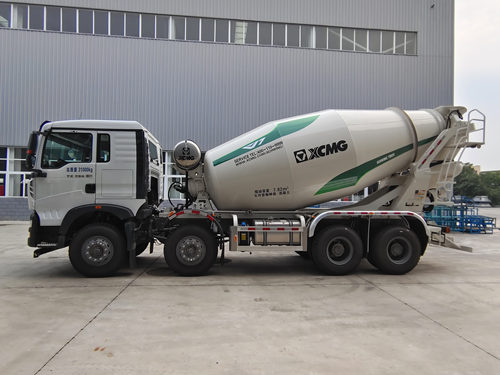 徐工牌XZS5318GJBC1Z1混凝土攪拌運(yùn)輸車公告圖片