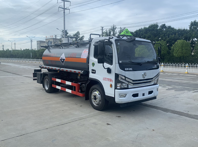 楚飞牌CLQ5120GFW6E腐蚀性物品罐式运输车