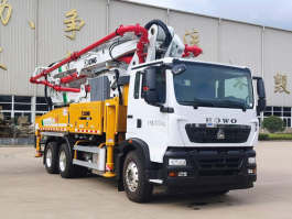 徐工牌XZS5290THBZ混凝土泵车