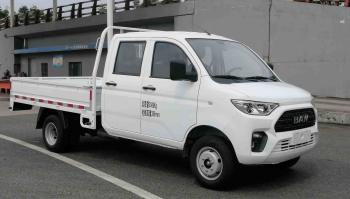 轻型载货汽车