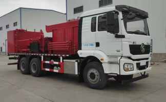 压裂车