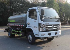 洒水车