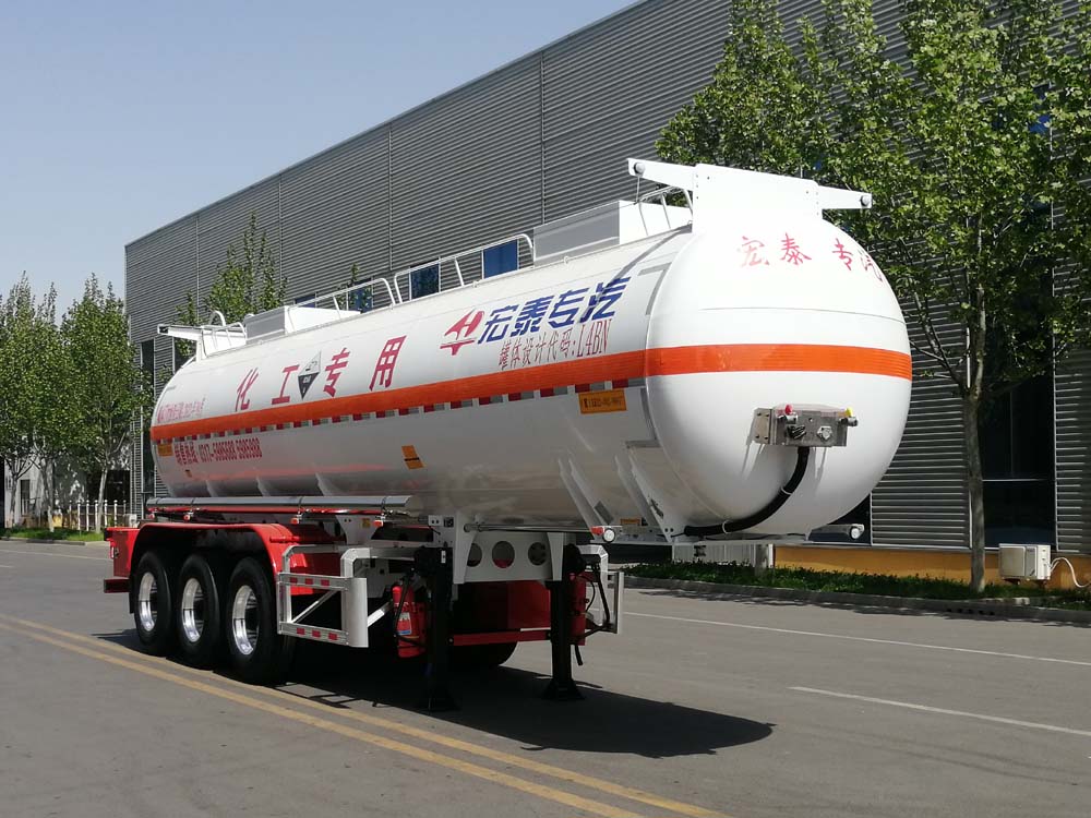 正康宏泰牌10.1米34吨3轴腐蚀性物品罐式运输半挂车(HHT9403GFWB)
