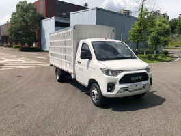 仓栅式运输车